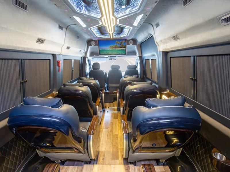 Rạng Đông Limousine Nhà xe Rạng Đông từ Buôn Ma Thuột đi Nha Trang chất lượng